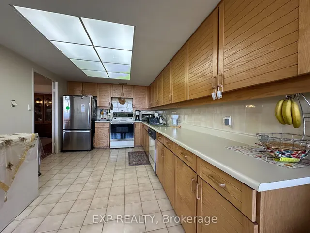 Additional image 11 of 5444 Yonge St Unit 1204