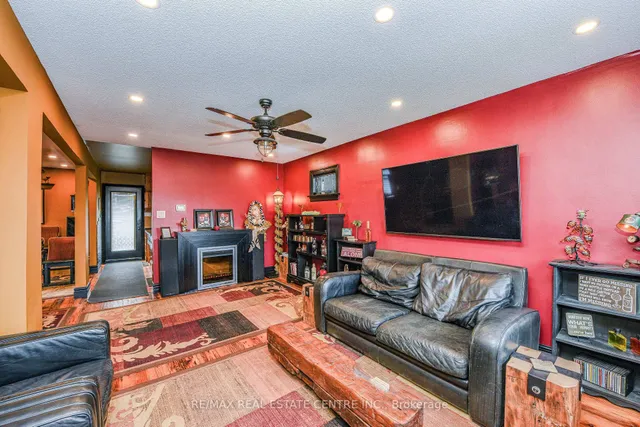 Additional image 3 of 14 Royce Ave