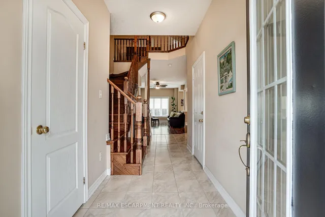 Additional image 3 of 92 Newcombe Rd