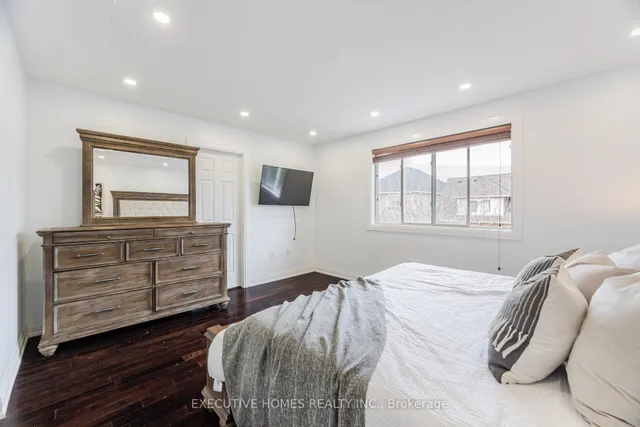 Additional image 29 of 1121 Meighen Way