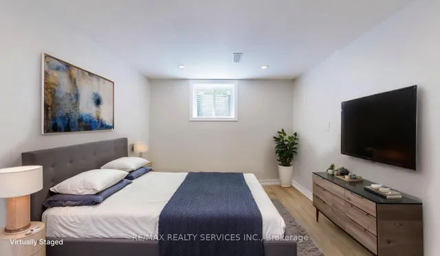 Additional image 28 of 55 Greenwood Cres