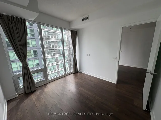 Additional image 9 of 125 Blue Jays Way Unit 4009