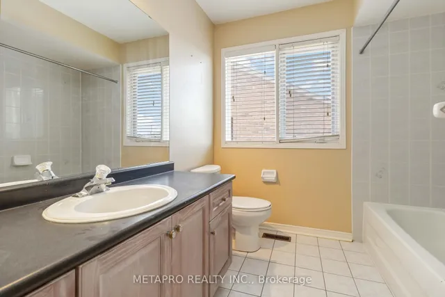 Additional image 36 of 77 Seclusion Cres