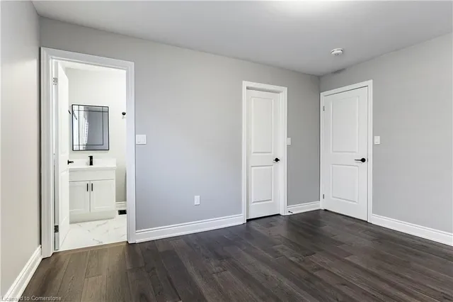 Additional image 44 of 8 Cesar Pl