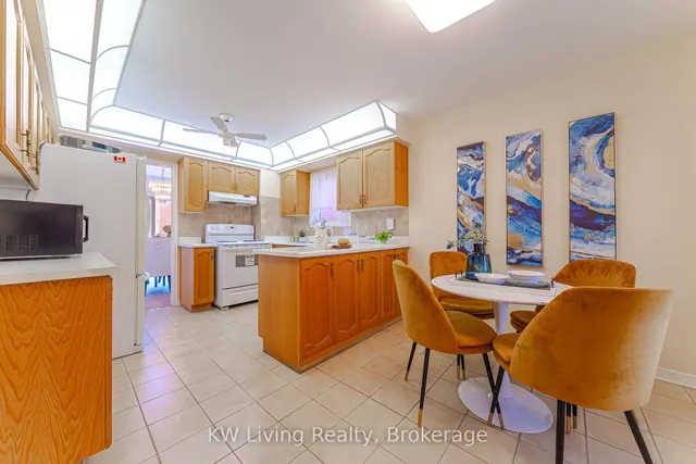 Additional image 3 of 39 Duxbury Dr