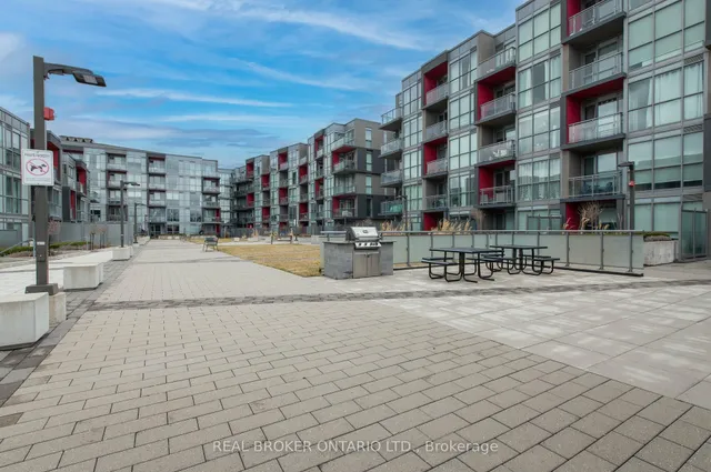 Additional image 11 of 5240 Dundas St Unit 607