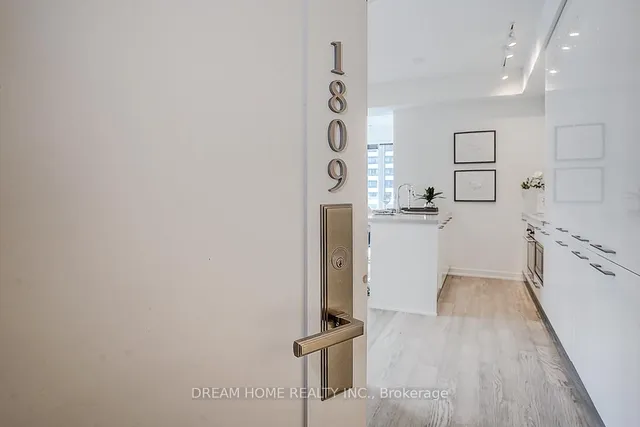 Additional image 2 of 3 Gloucester St Unit 1809