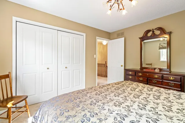 Additional image 27 of 18 Naples Blvd