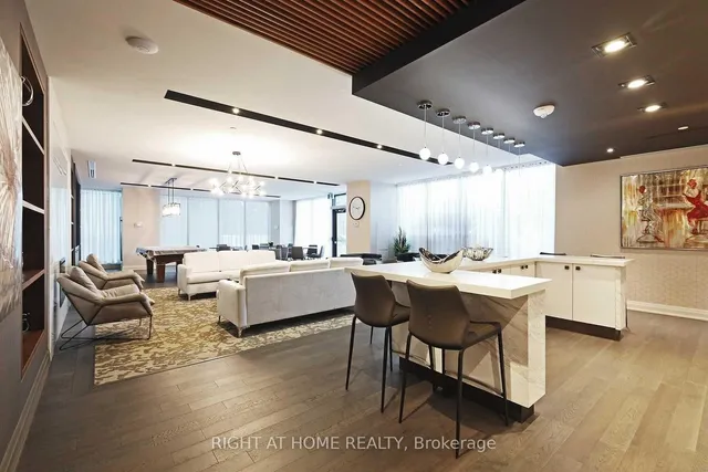 Additional image 19 of 39 Annie Craig Dr Unit 803