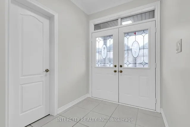 Additional image 6 of 98 Lola Cres