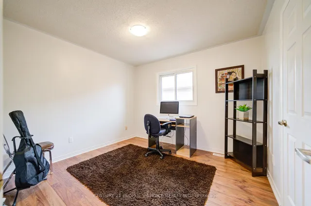 Additional image 35 of 157 Cinrickbar Dr