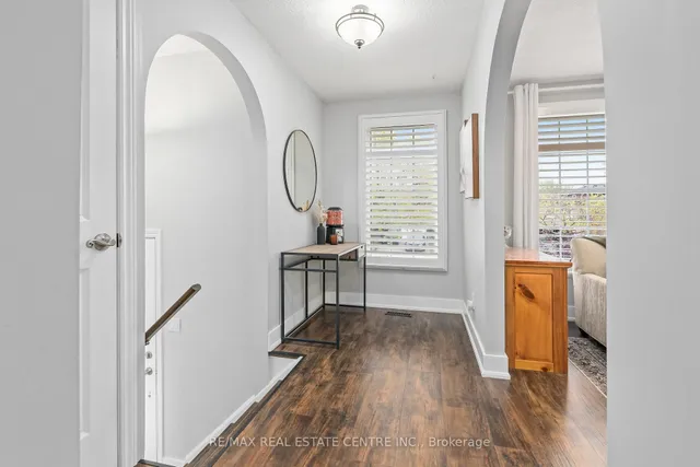 Additional image 8 of 834 Merritt Dr