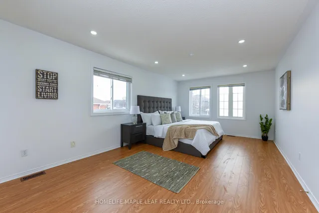 Additional image 26 of 43 Leagate St