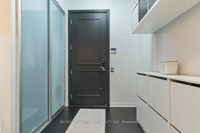 Additional image 3 of 88 Park Lawn Rd Unit 607