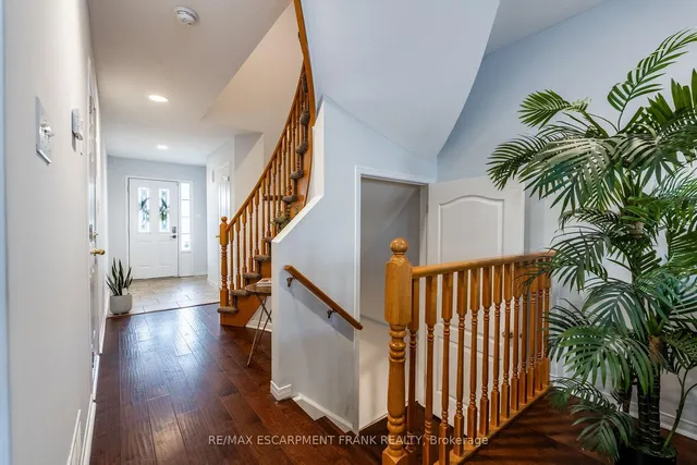 Additional image 8 of 83 Foxborough Dr