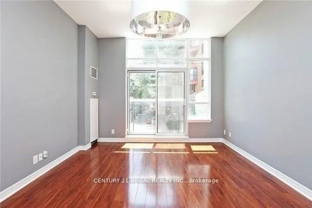 Additional image 2 of 225 Wellesley St Unit 105