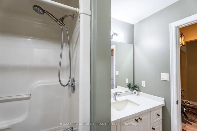 Additional image 16 of 345 Southcote Rd