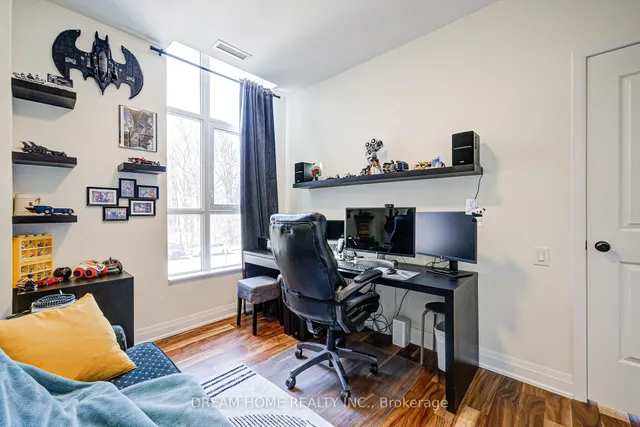 Additional image 32 of 1 Town Centre Crt