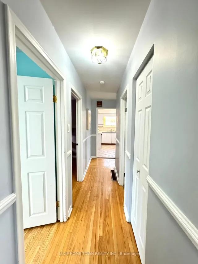 Additional image 20 of 7 Addington Cres