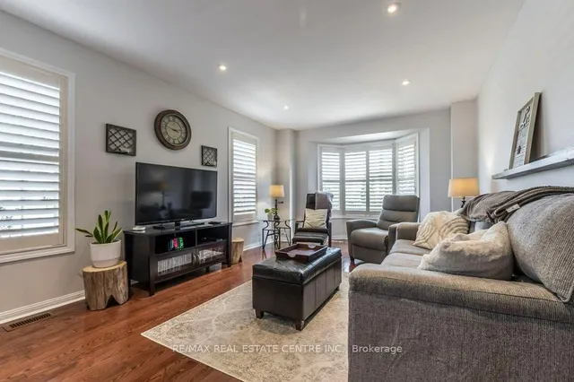 Additional image 8 of 328 Baverstock Cres