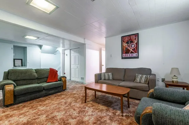 Additional image 24 of 65 Lorne Scots Dr