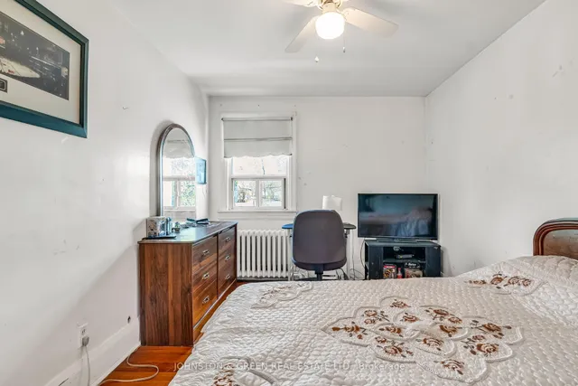 Additional image 23 of 416 Mortimer Ave