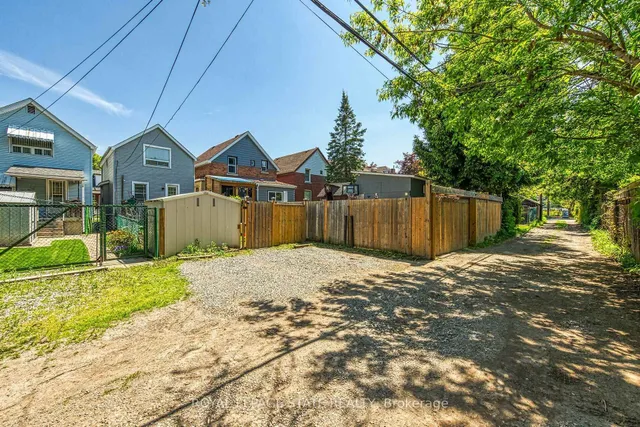 Additional image 42 of 105 Grosvenor Ave
