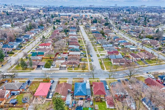 Additional image 40 of 172 Elmhurst Dr