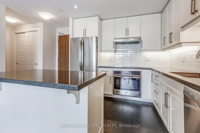 Additional image 36 of 2025 Maria St Unit 604