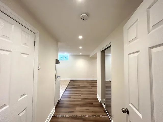 Additional image 29 of 435 Cummer Ave