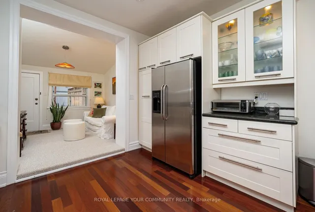 Additional image 11 of 15 Euclid Ave