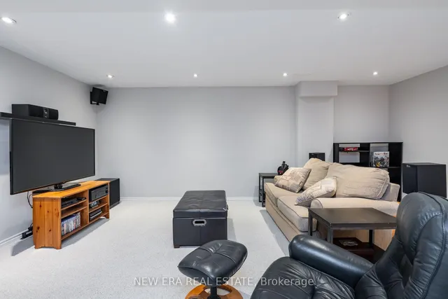 Additional image 31 of 275 Cresthaven Rd