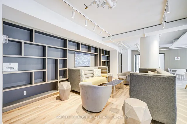 Additional image 33 of 203 College St Unit 1007