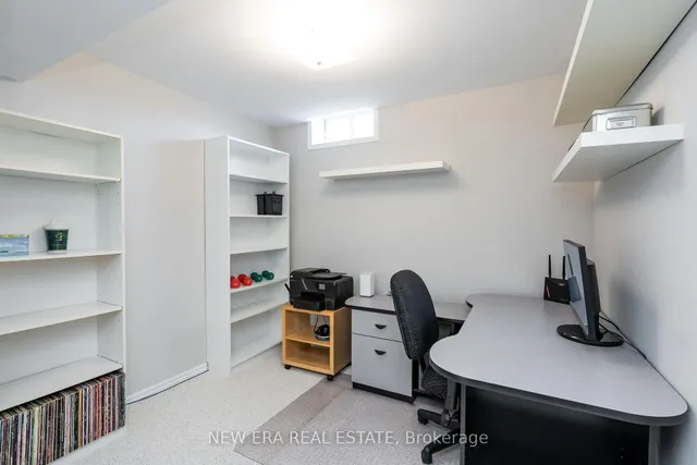 Additional image 35 of 275 Cresthaven Rd