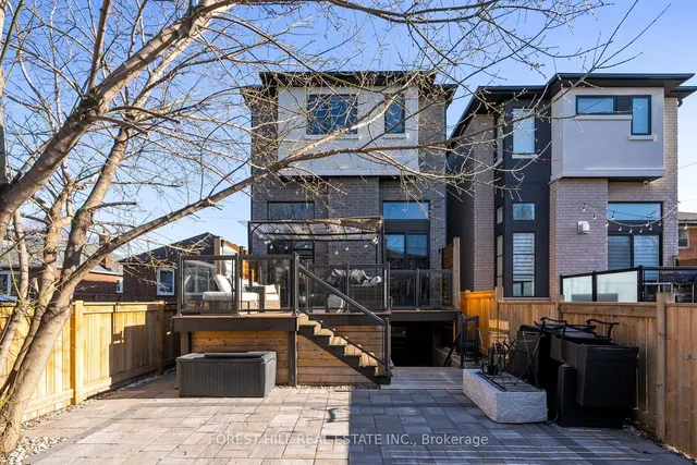 Additional image 31 of 32 Algoma St