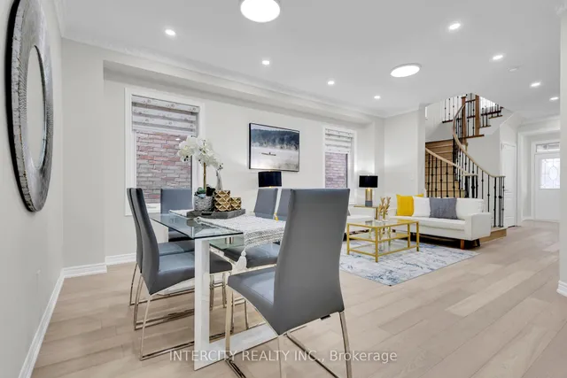 Additional image 13 of 98 Lola Cres