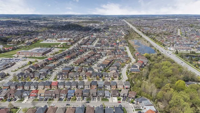Additional image 38 of 30 Charleswood Circ