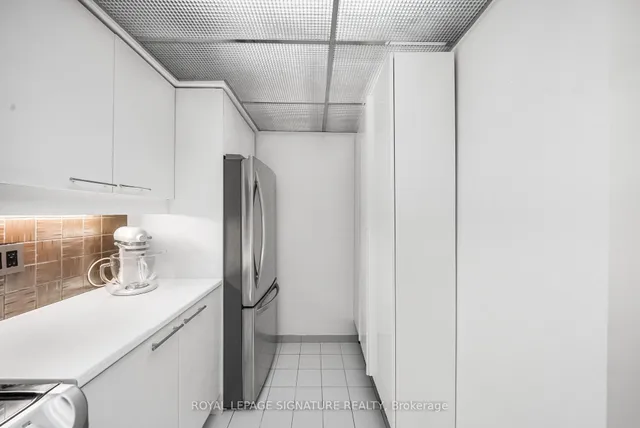 Additional image 10 of 18 Hollywood Ave Unit 206