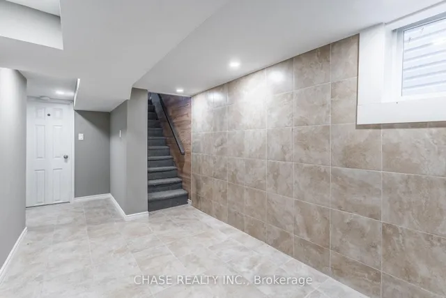 Additional image 29 of 86 Smith Ave