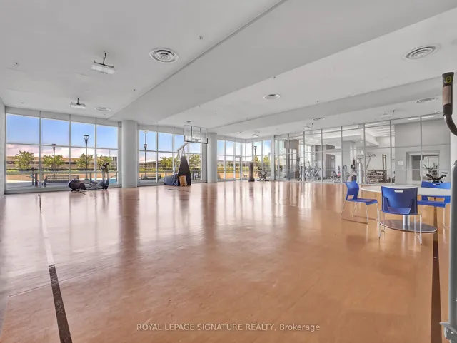 Additional image 24 of 2081 Fairview St Unit 610