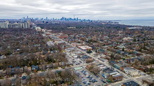 Additional image 40 of 377 Armadale Ave