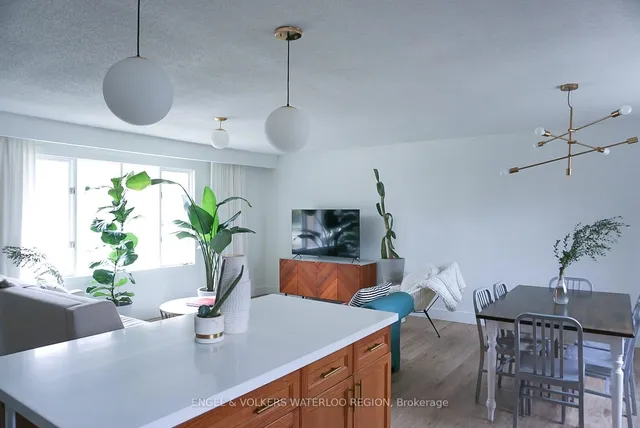 Additional image 7 of 113 Martinglen Cres