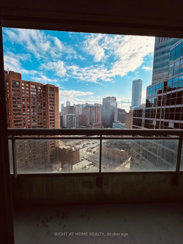 Additional image 11 of 38 Elm St Unit 1812