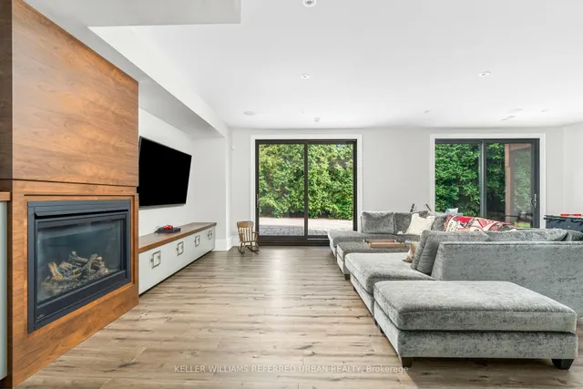 Additional image 32 of 18 Plumbstead Crt