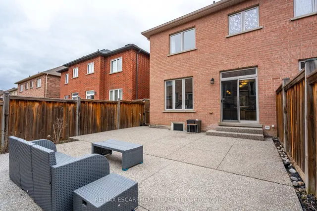 Additional image 37 of 86 SUMMERBERRY Way