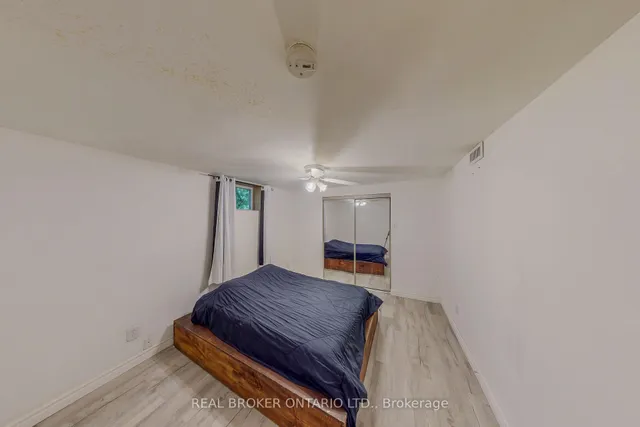 Additional image 19 of 17 Taymall St