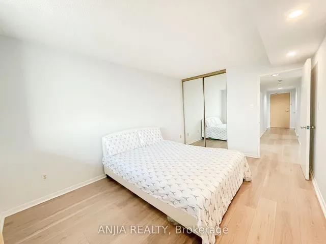 Additional image 45 of 15 Sewells Rd Unit PH3