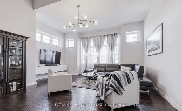 Additional image 14 of 19 BERWICK Ave