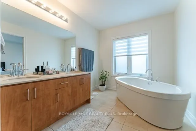 Additional image 25 of 12 Edward Horton Cres Unit 156