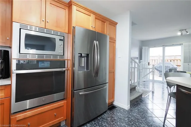 Additional image 22 of 211 Misty Crt